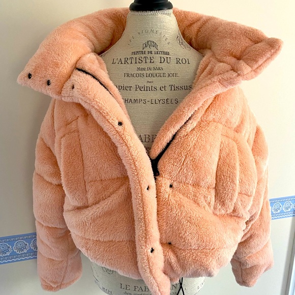 Urban Outfitters Jackets \u0026 Coats | Nwot Urban Outfitters Pink Puffer Coat | Color: Pink | Size: M | Joolialou123's Closet